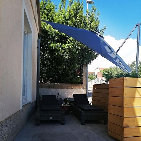Haeuschen Am Meer Vodice Buitenkant foto
